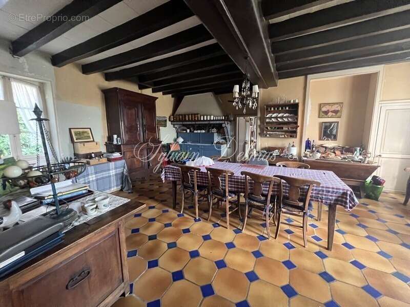 Maison à CHATILLON-SUR-INDRE