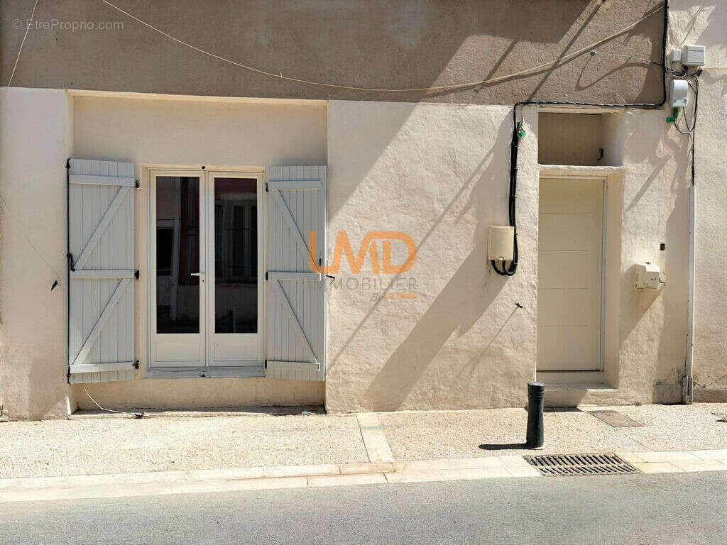 T3 69 m² rénové à Vidauban – Entrée indépendante, RDC - photo 3