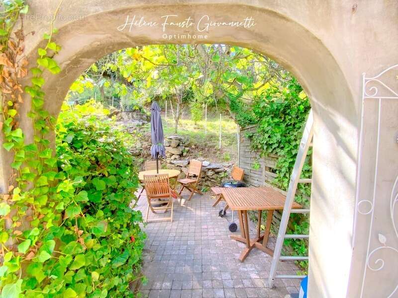 Appartement à OLETTA