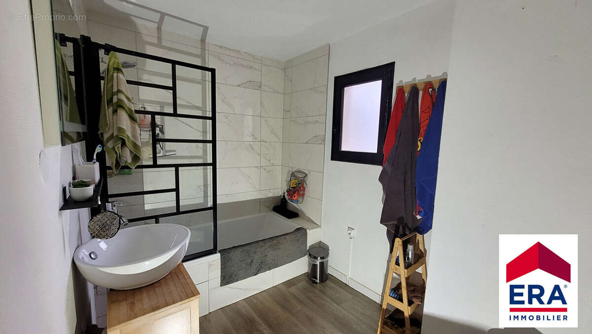 Maison à LES ABRETS