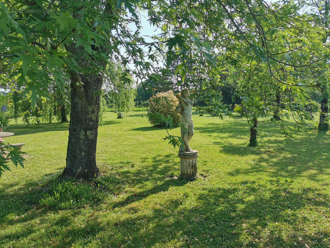 Maison à SAINT-JULIEN-SUR-CHER