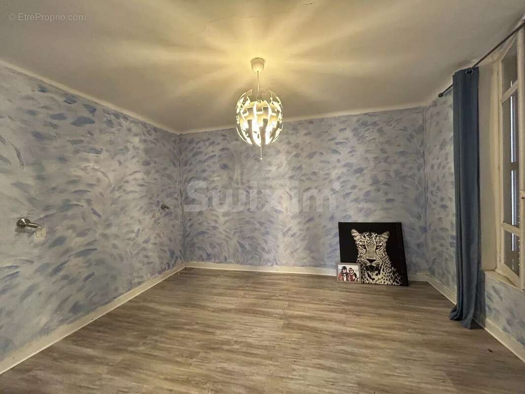 Maison à LONS-LE-SAUNIER