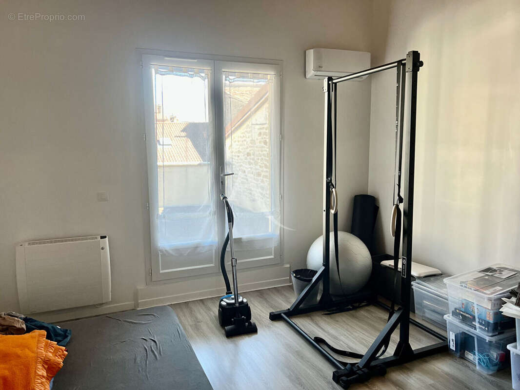 Maison à PONT-DU-CHATEAU