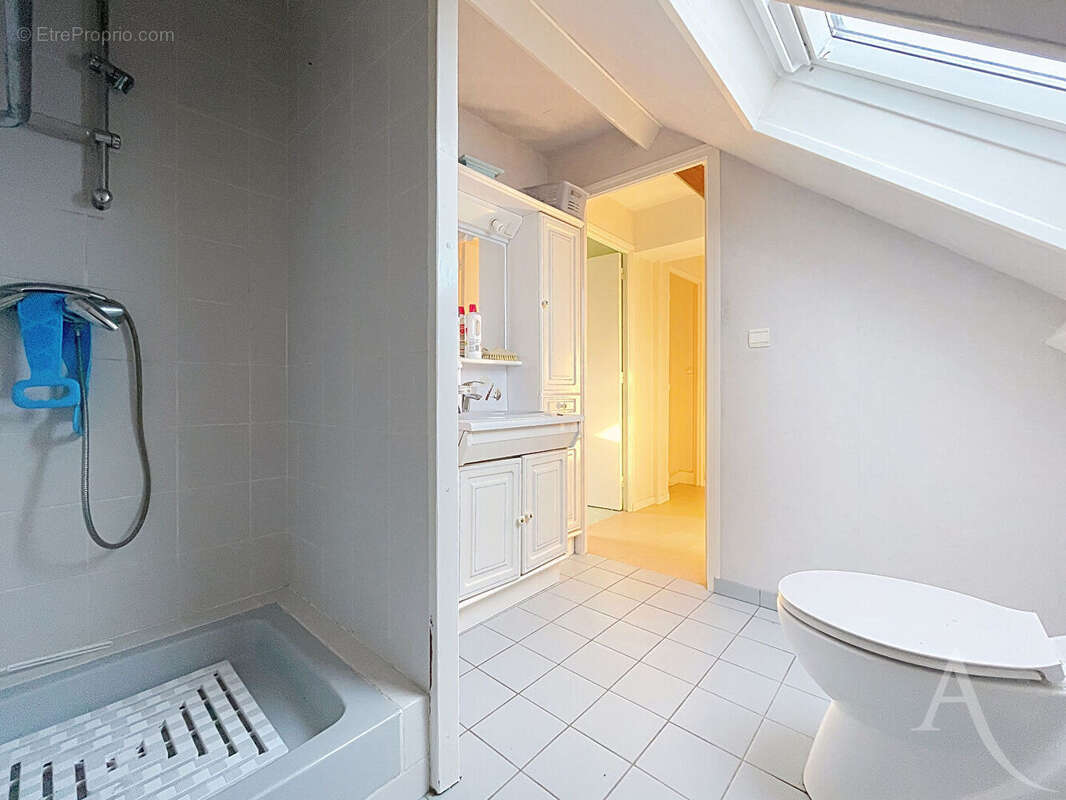 Maison à LES MUREAUX