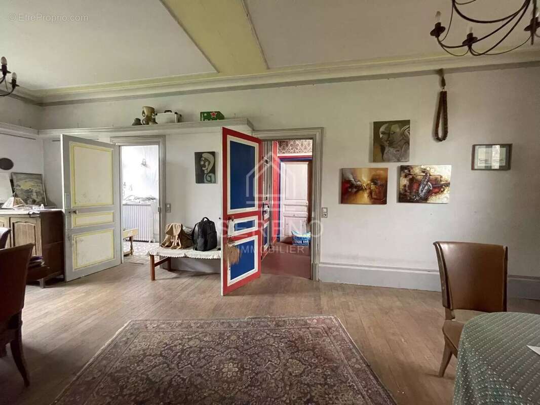 Maison à MORET-SUR-LOING