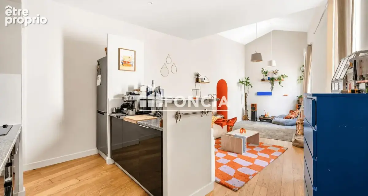 A vendre superbe t4 plein centre ville clef en main - libre d'occupation - photo 3