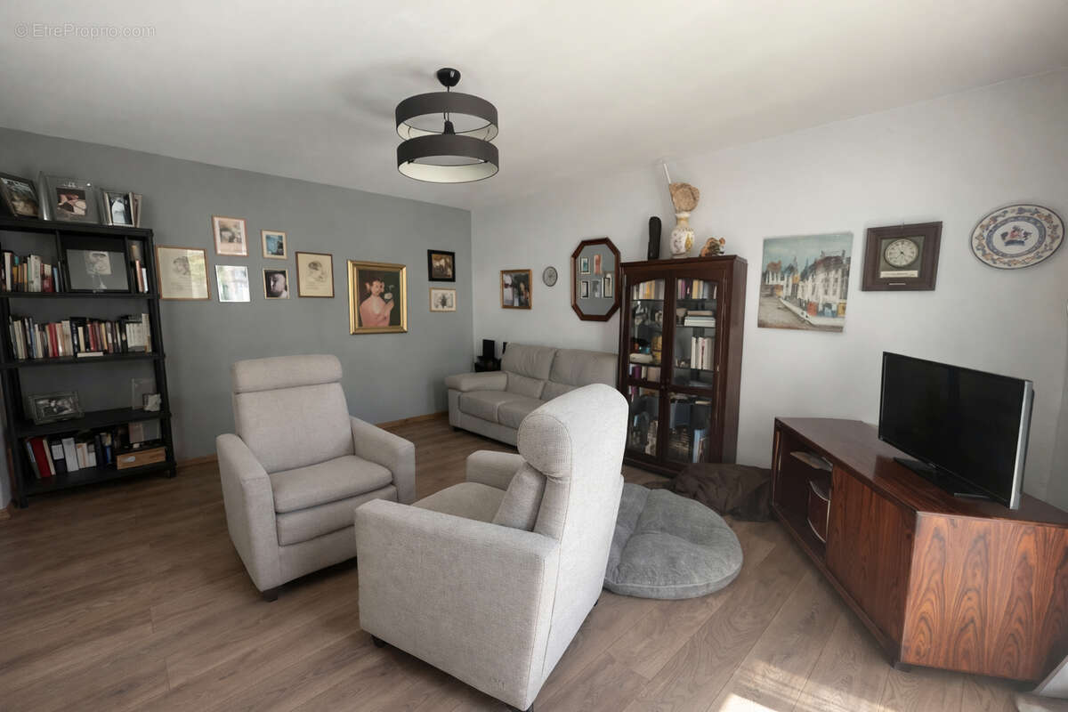 Appartement à COYE-LA-FORET