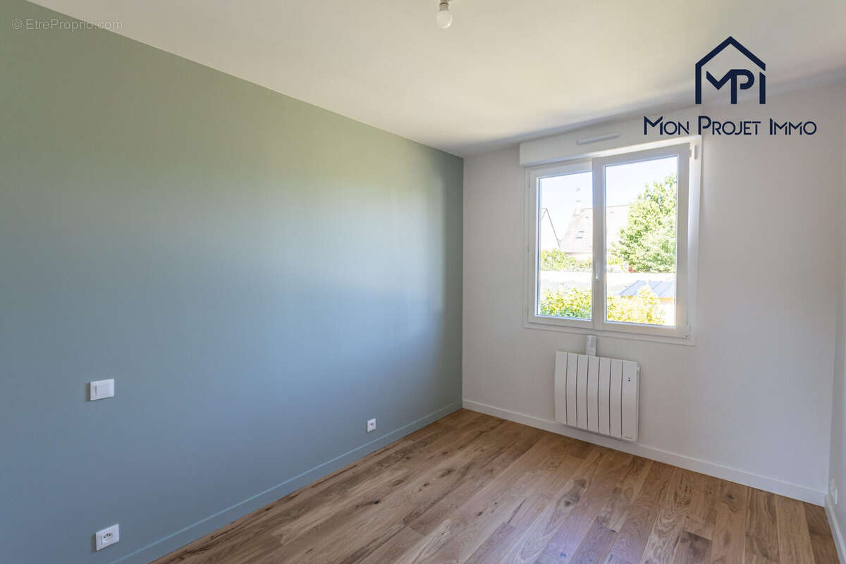 Maison 83 m² à Laval  - photo 8