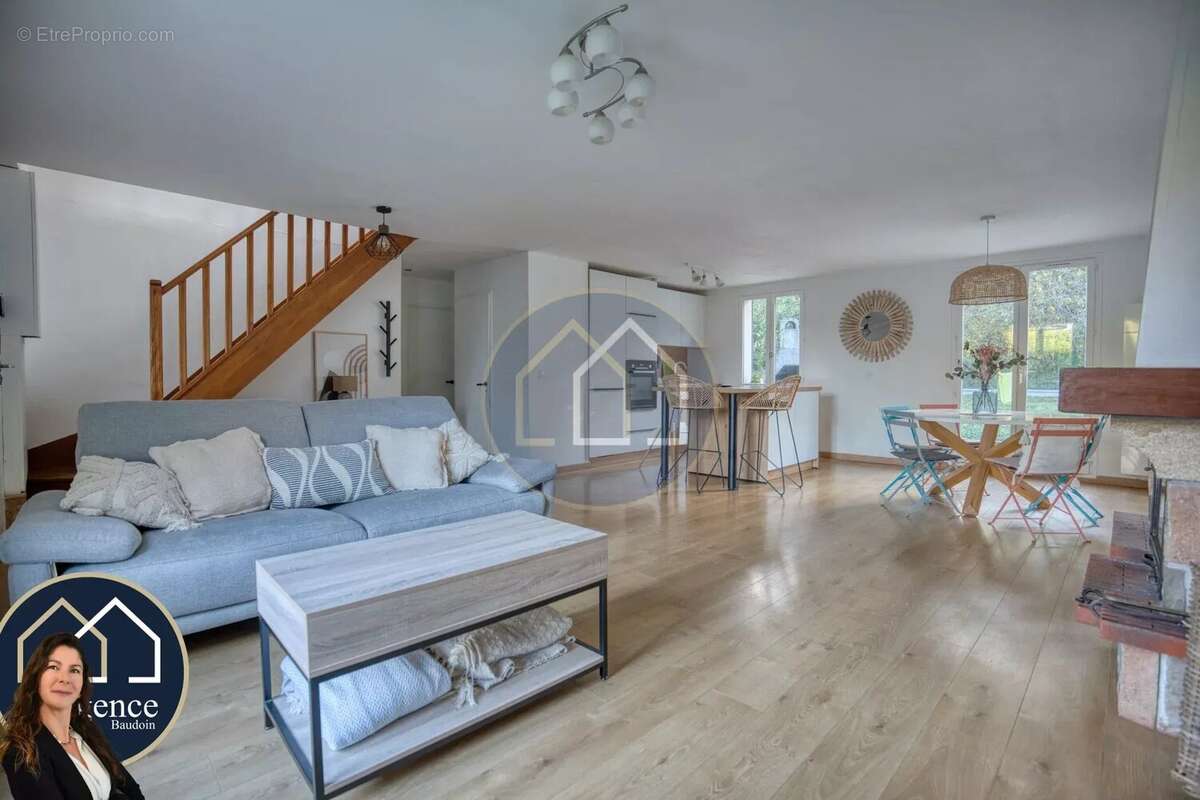 Maison à LA BOISSIERE-ECOLE