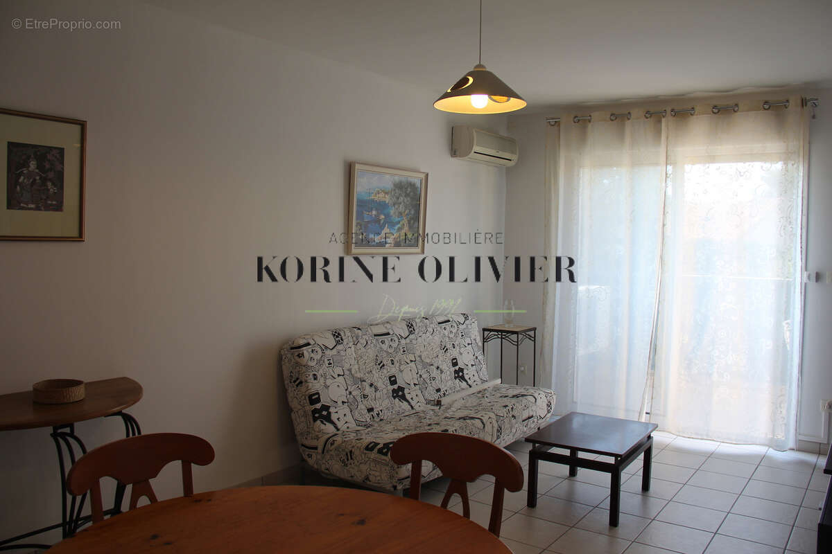 Confort de vie en bord de mer   Appartement lumineux avec balcon, parking privatif - photo 4
