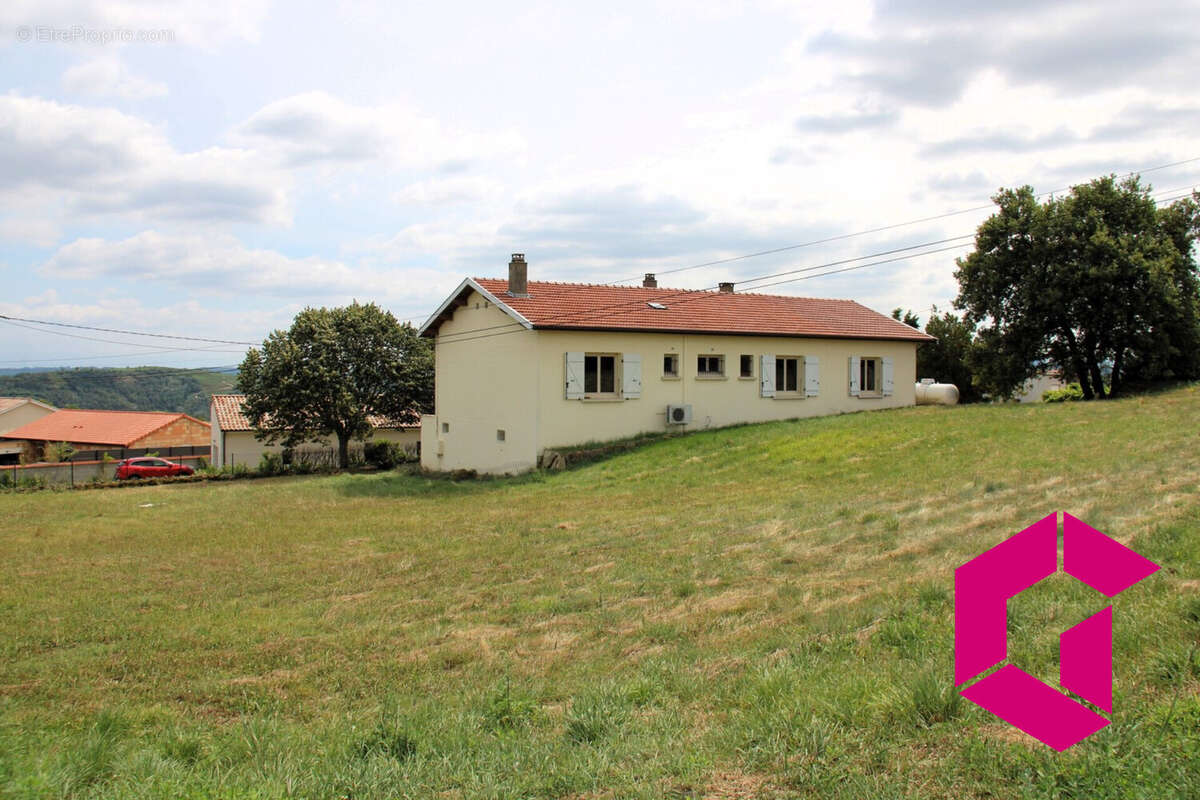 Maison à SAINT-DESIRAT