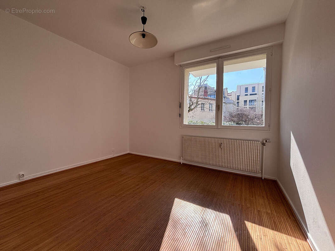 Appartement à LYON-6E