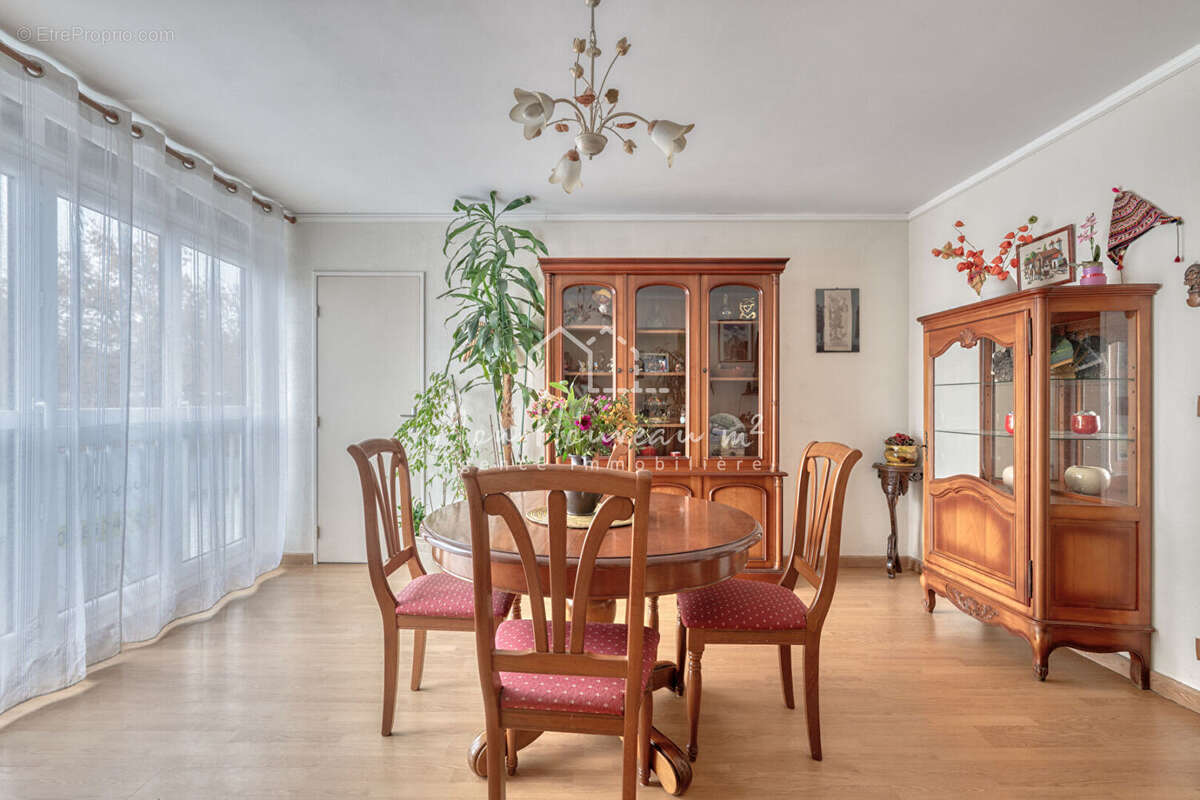 Appartement à NOISY-LE-GRAND