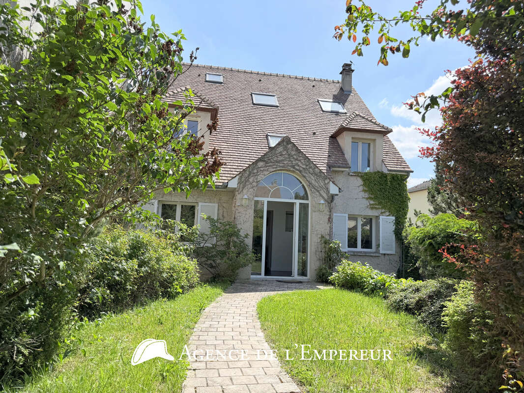 Maison à RUEIL-MALMAISON
