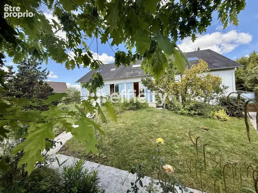 Maison 7 pièces 228 m² à vendre à Saint-Jean-Le-Blanc (45650) - photo 2