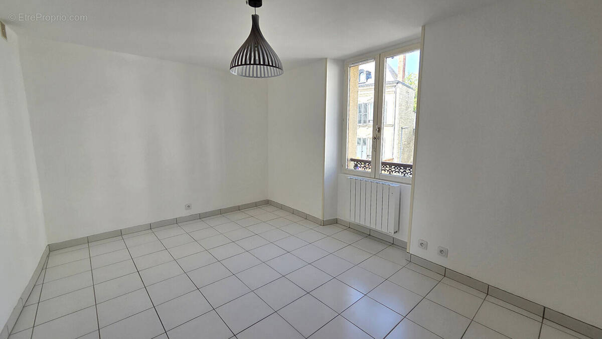 Appartement à HOUILLES