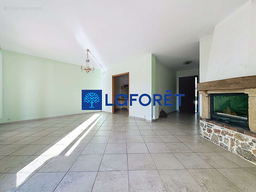 Maison à DRAGUIGNAN