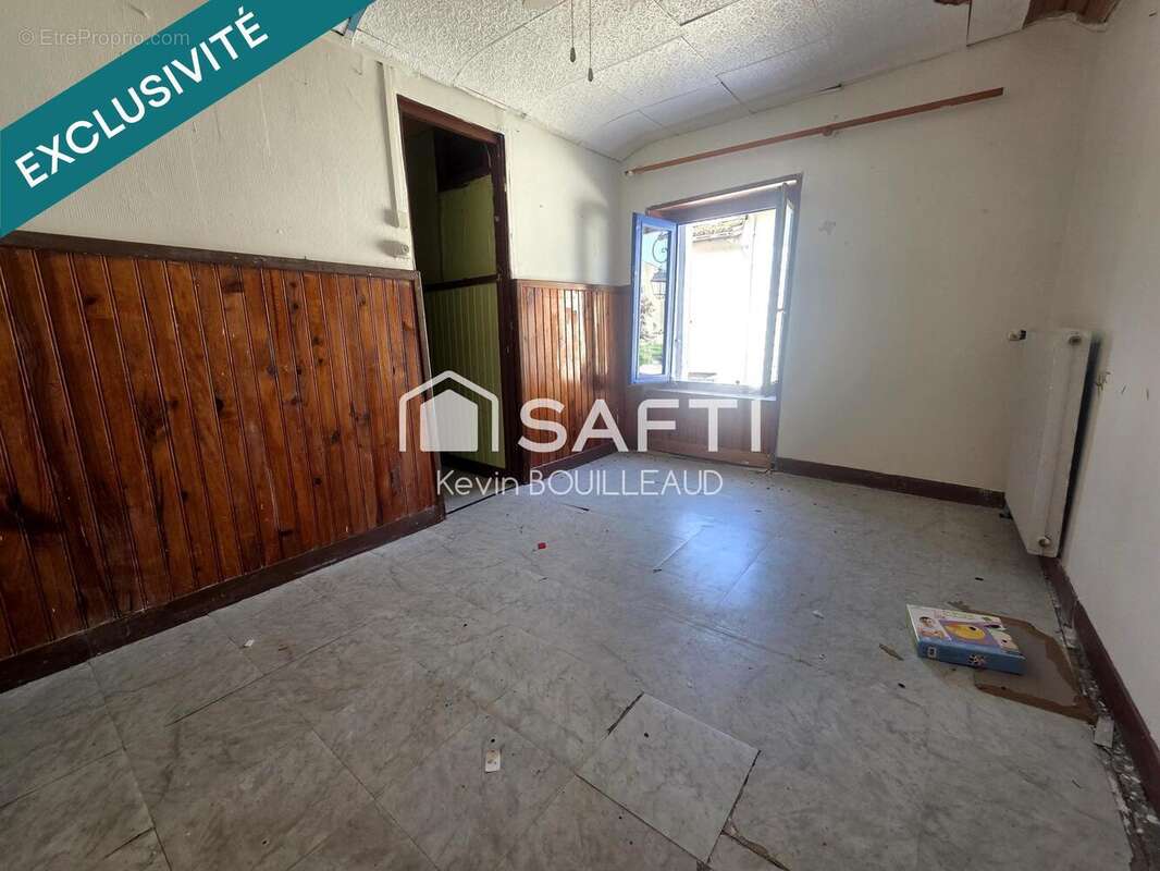 Maison 100 m² à Pamproux  - photo 6
