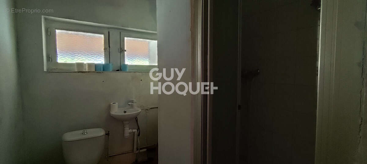 Maison à CRECY-COUVE