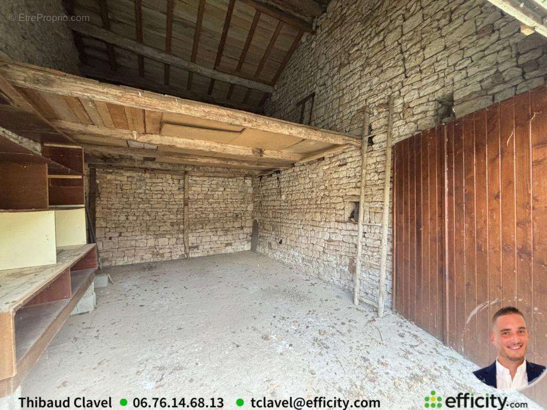 Maison à LA MAGDELEINE