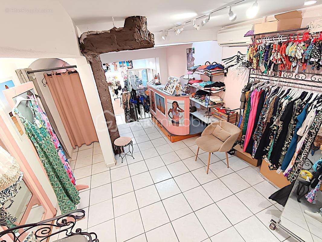 Commerce à LA SEYNE-SUR-MER