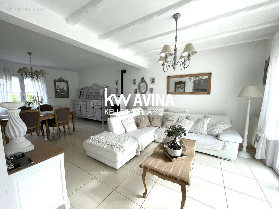 Maison à VIEUX-CONDE