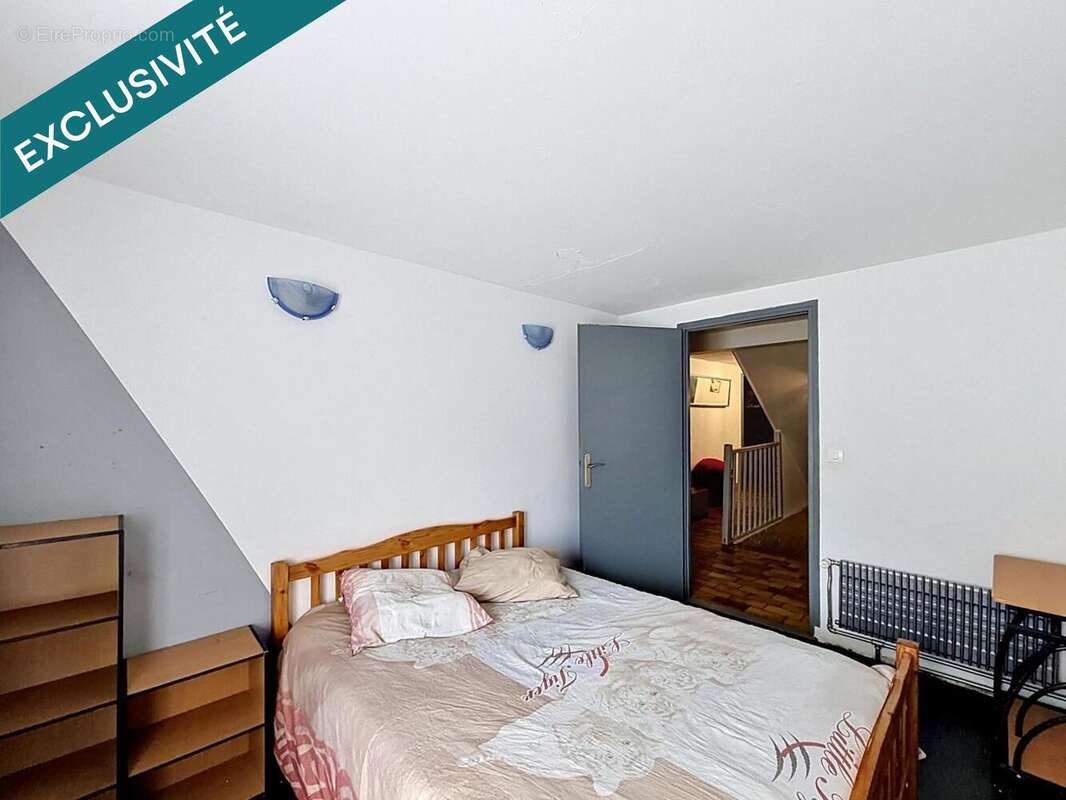 Maison 170 m² à Neufmaisons  - photo 3