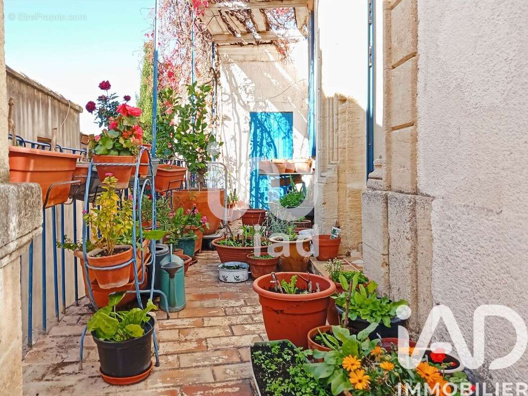 Photo 2 - Maison à ESTEZARGUES