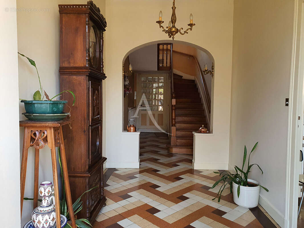 Maison à NOYERS-SUR-CHER