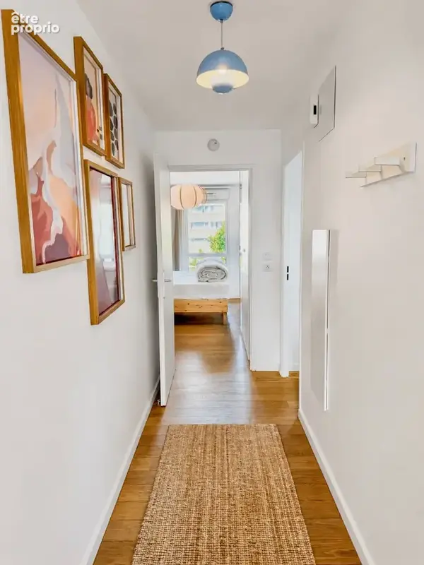 Appartement 3 pièces meublé avec 2 terrasses, parking et ascenseur ? Croisé-Laroche - photo 8