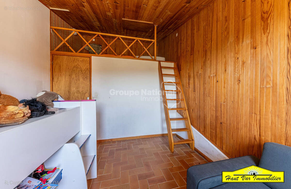 Maison à VINON-SUR-VERDON