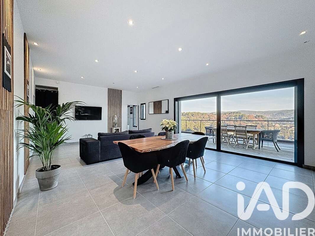 Photo 5 - Maison à TRANS-EN-PROVENCE