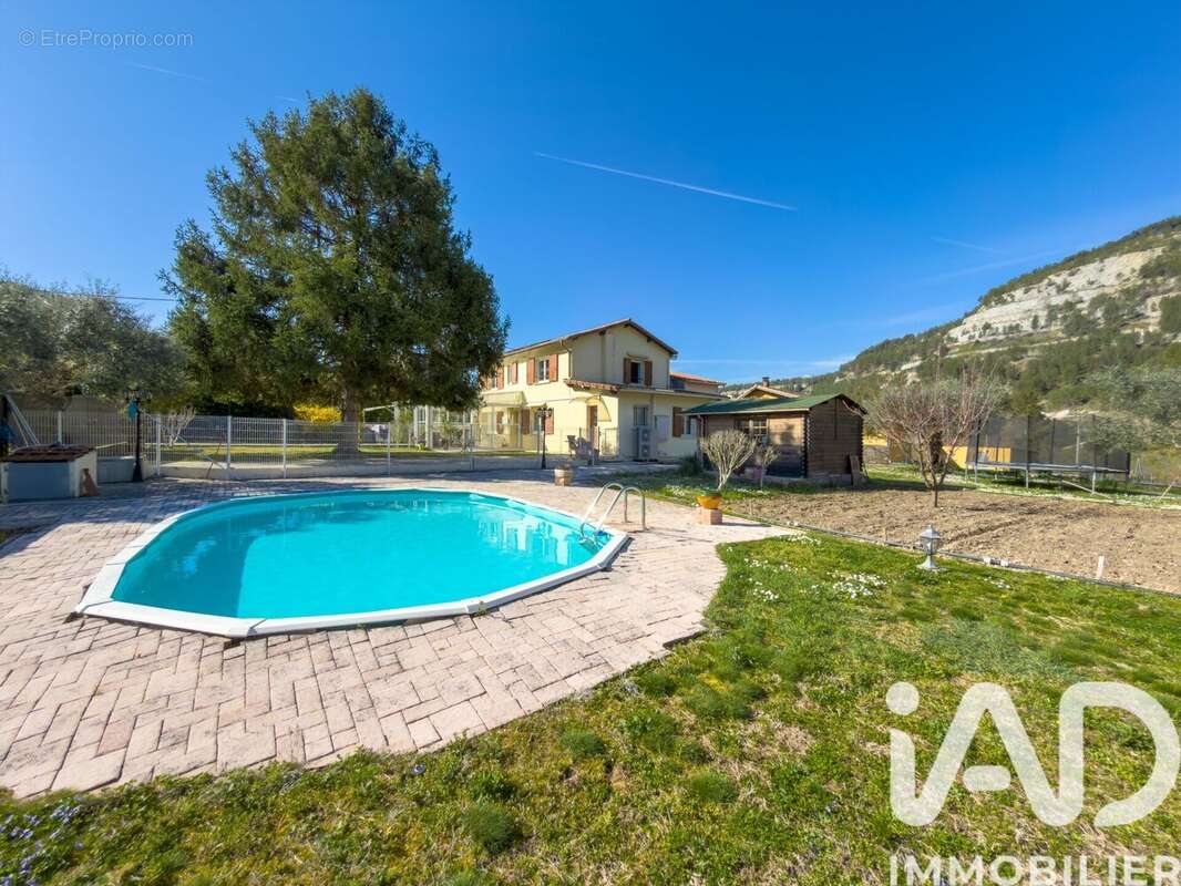 Photo 3 - Maison à PEILLE