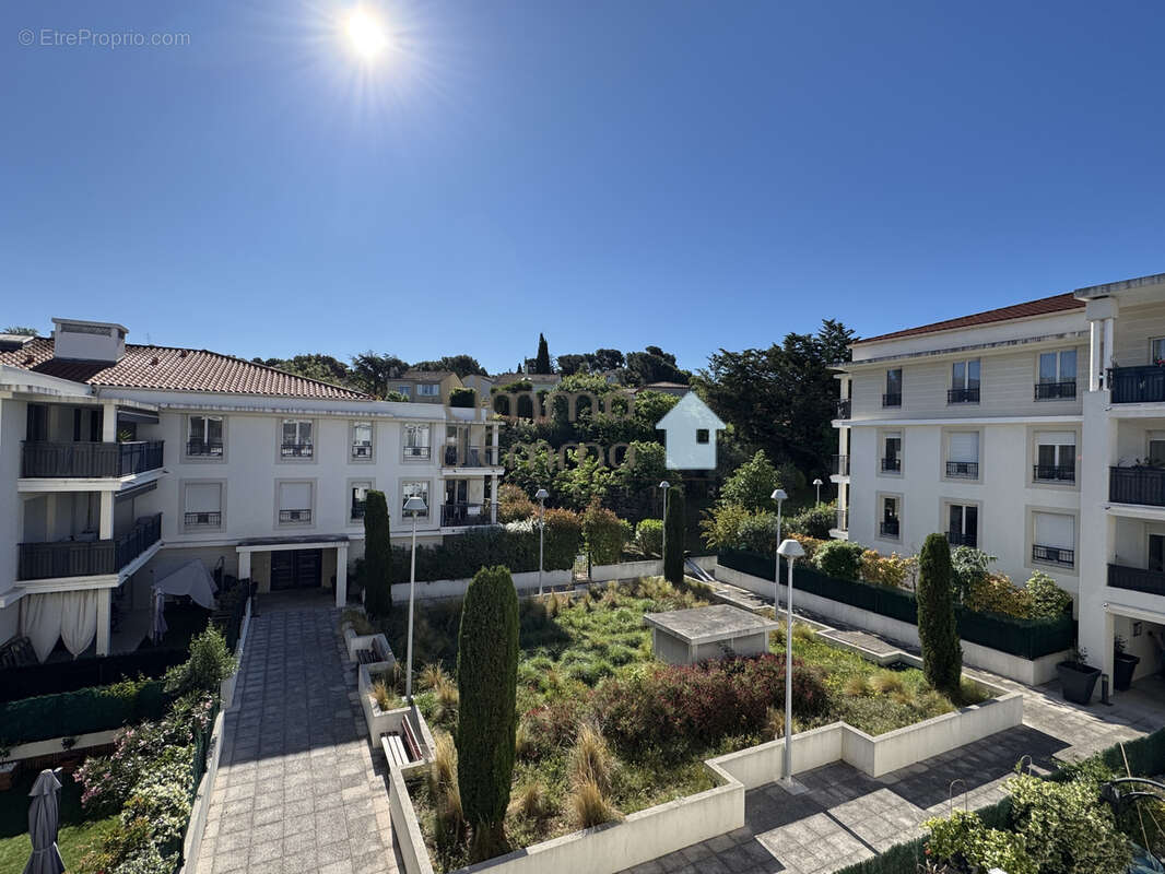 Appartement à MARSEILLE-13E