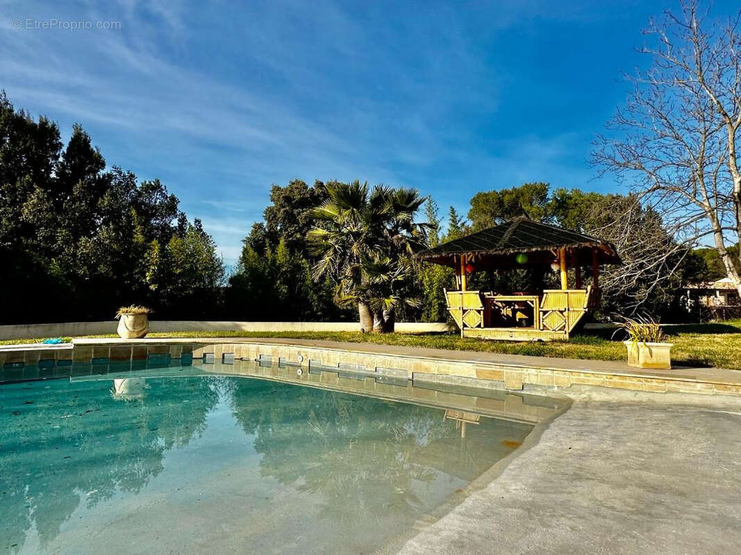 Maison à PIOLENC