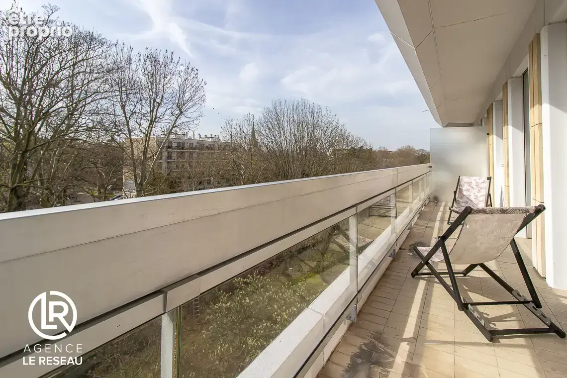 Appartement familial lumineux avec balcon en parfait état situé dans le quartier Pasteur - photo 5