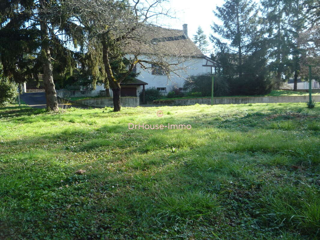 Maison à LA MEMBROLLE-SUR-CHOISILLE