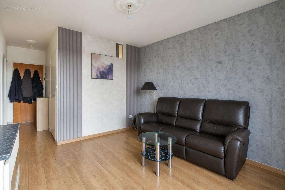 Lumineux studio sans vis-à-vis à Garges-lès-Gonesse - photo 4