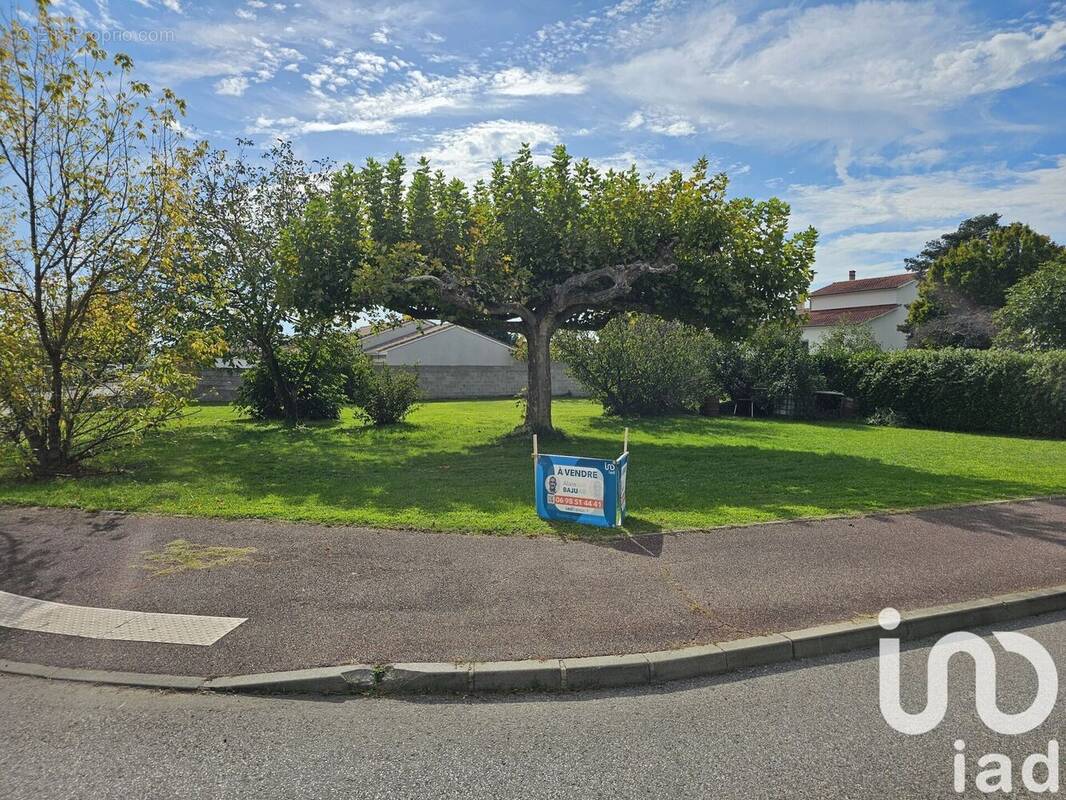 Photo 1 - Terrain à SAINT-RAMBERT-D&#039;ALBON