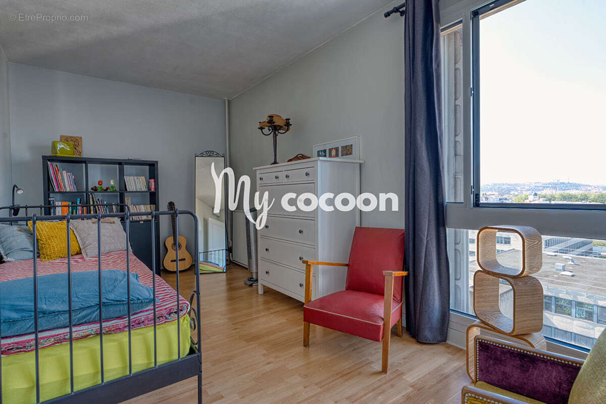 Appartement à LYON-8E