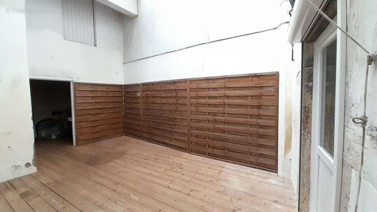 Maison à BELLEVILLE