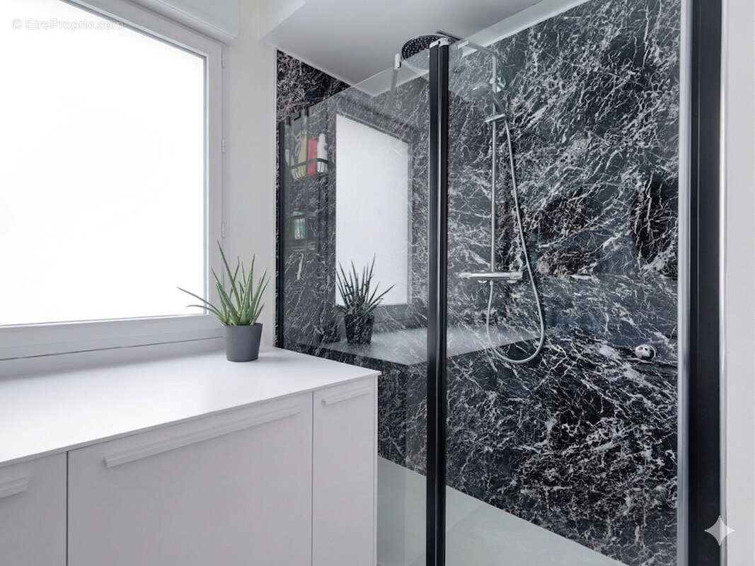 Appartement à SAINT-OUEN