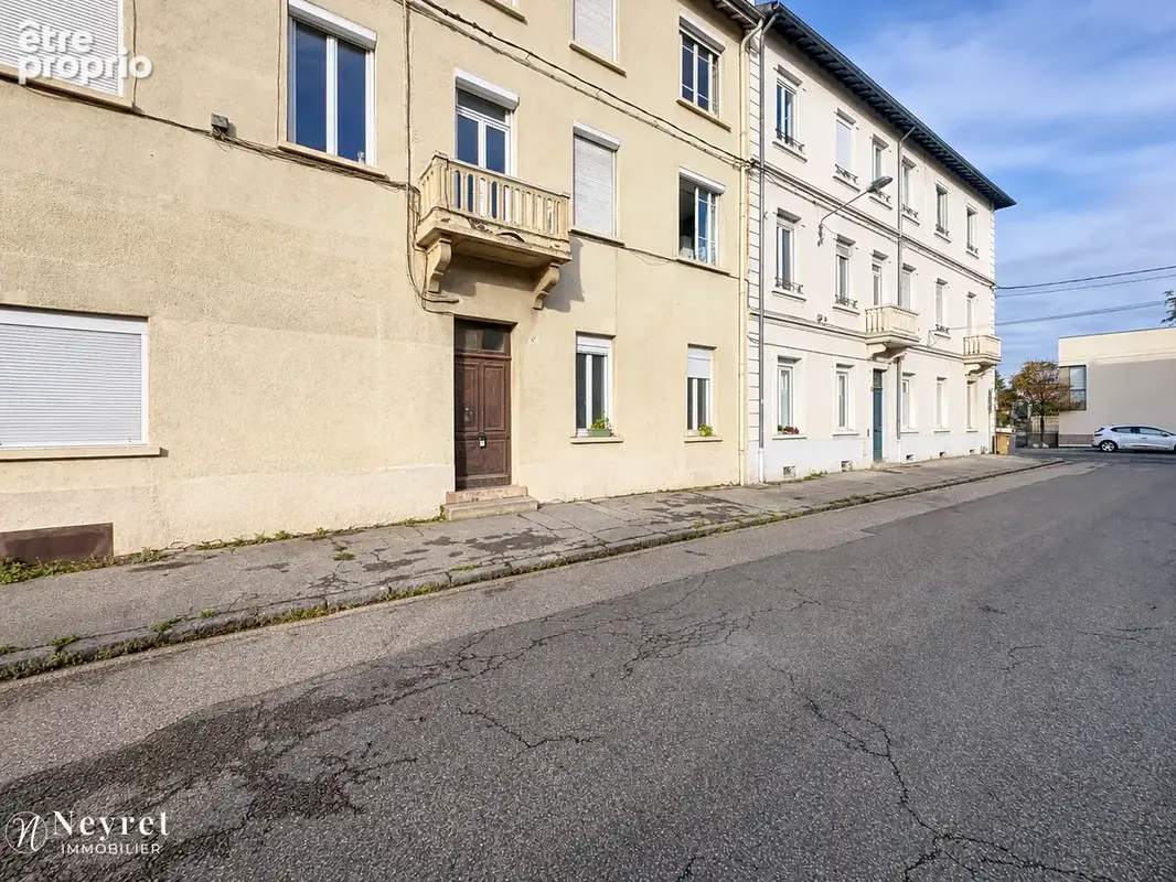 Villeurbanne   studio 15 m2   idéal investissement locatif ou studio etudiant - photo 1