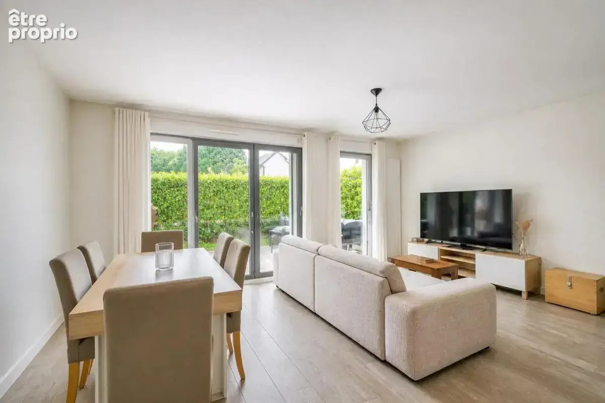 Appartement de 2 pièces de 55 m² à Vélizy-Villacoublay - photo 2