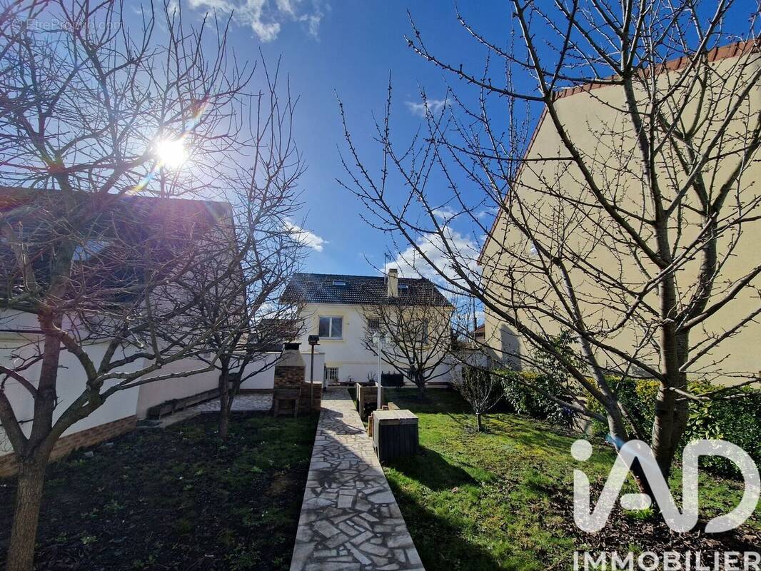 Photo 1 - Maison à AULNAY-SOUS-BOIS