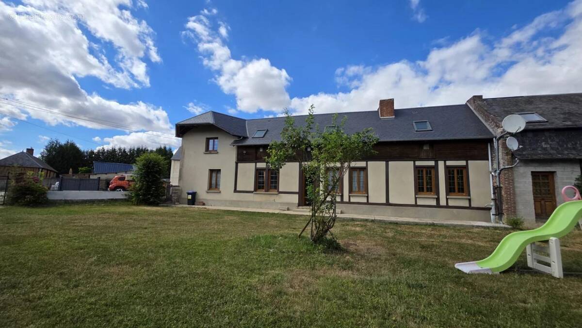 Maison à THERINES