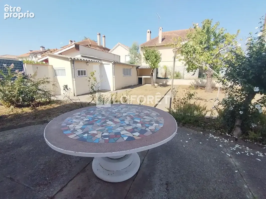 MOISSAC -Maison avec jardin, garage et dépendances à proximité du Port-Canal - photo 3
