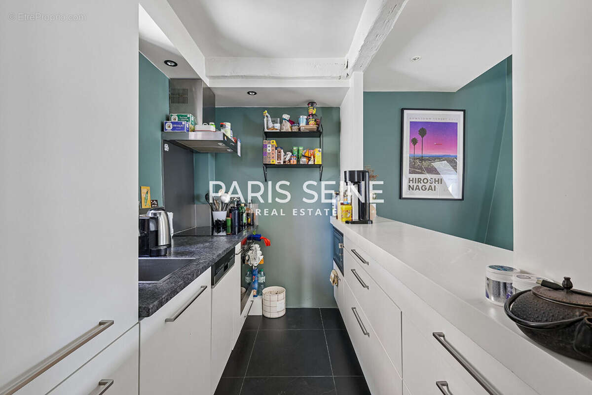 Appartement à PARIS-7E