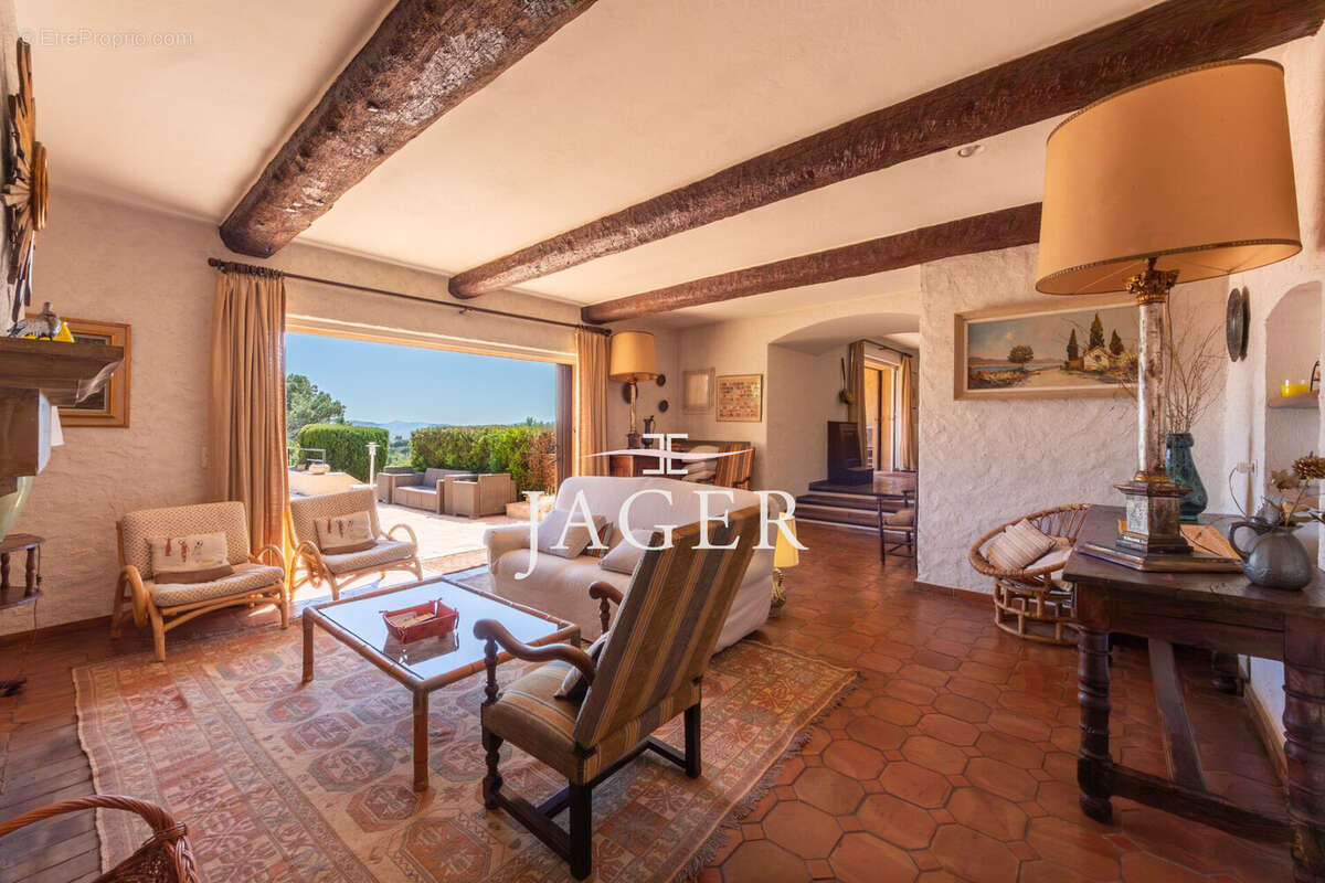 Maison à GRIMAUD