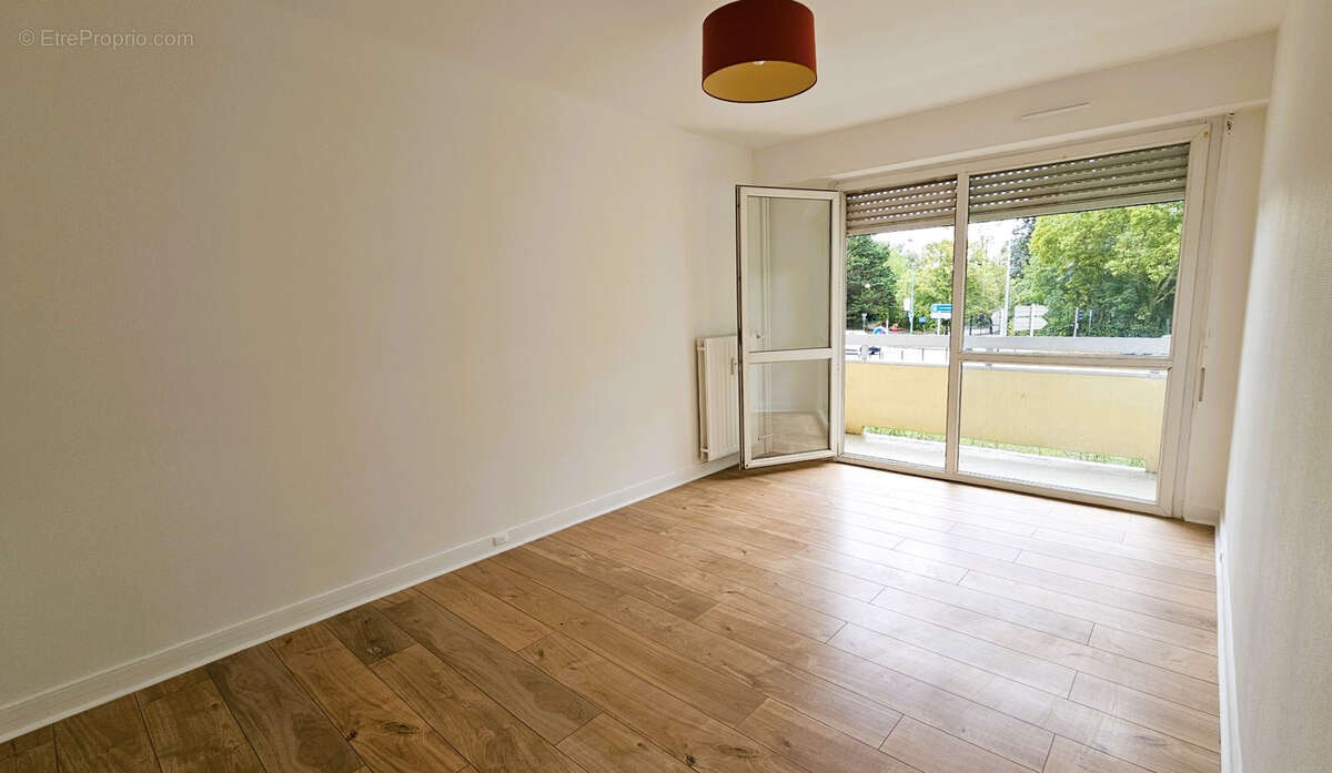 Appartement à RIS-ORANGIS